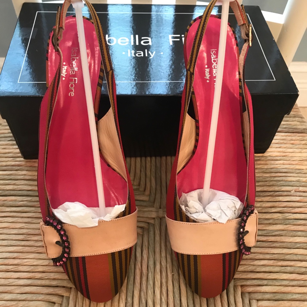 Isabella Fiore Kitten Heels